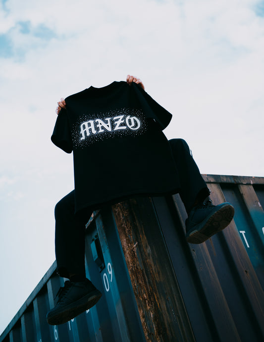 MNZO Classic White Crystal